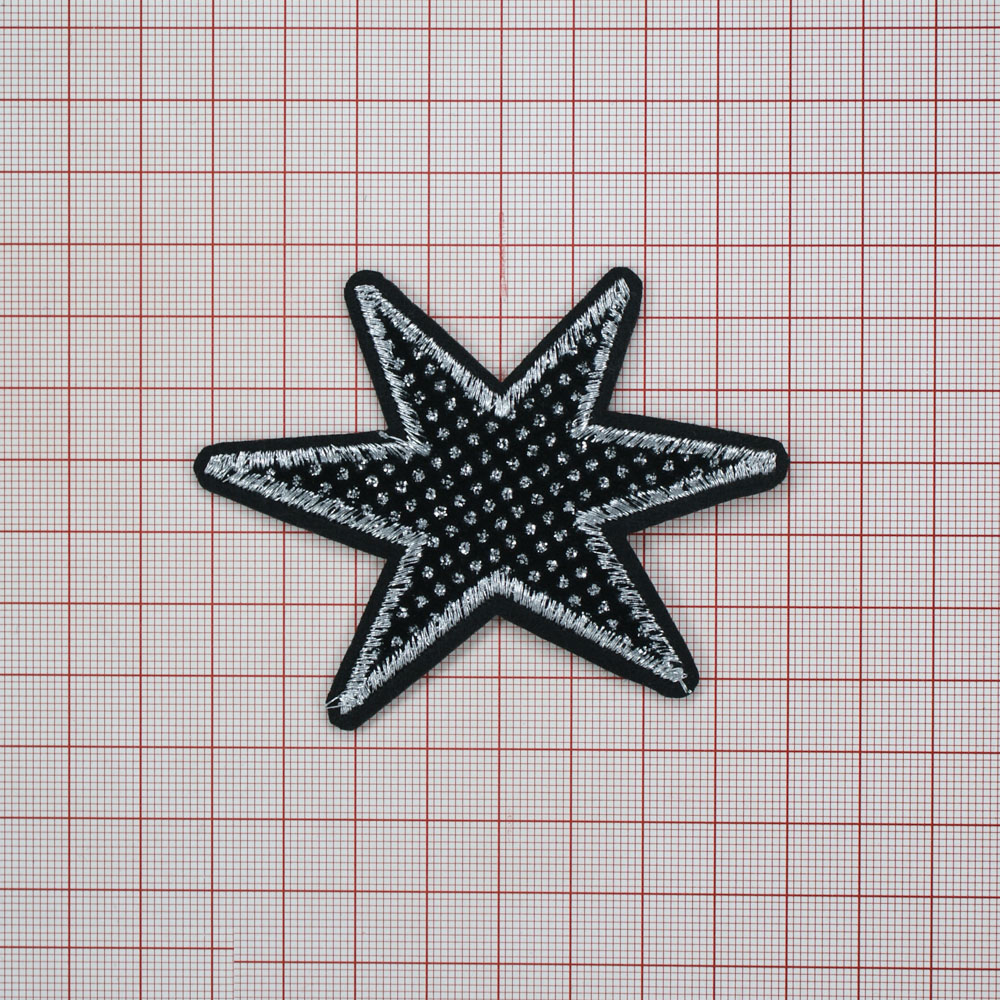 Аппликация клеевая вышитая Звезда 6*8,5см черный, серебро. шт. Аппликации клеевые Вышивка