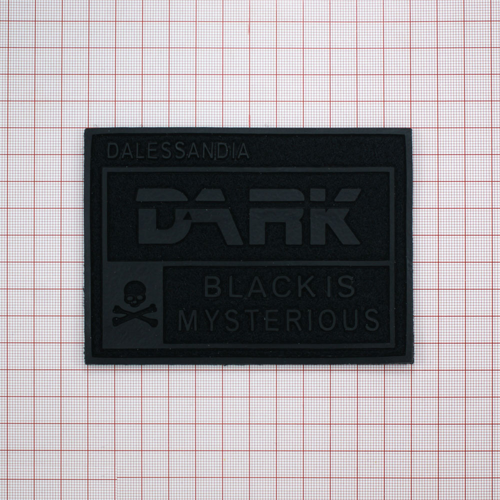 Лейба войлок, резина DARK Череп 12*8,5см черно-серая. Лейба Войлок, Ворс