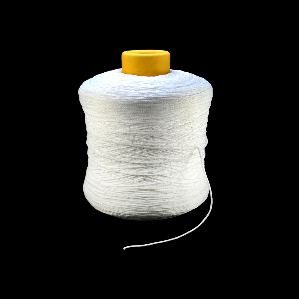 Резинка круглая 2мм (1кг = 1234м / 1м = 0,00081кг / растяжение 1:1,7) белая в бобине /Турция/, м. Резинка