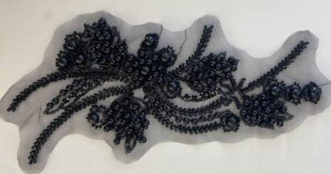 Аппликация пришивная Цветы, черные бусины и бисер, шт. Аппликации Пришивные Цветы Банты