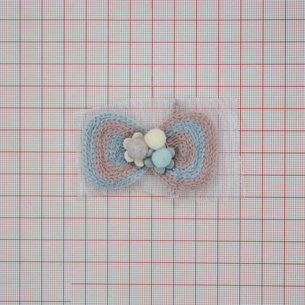 Аппликация вязаная пришивная Бант-бабочка 3,7*7см серый и розовый, шт. Аппликации Пришивные Кружевные Вязаные