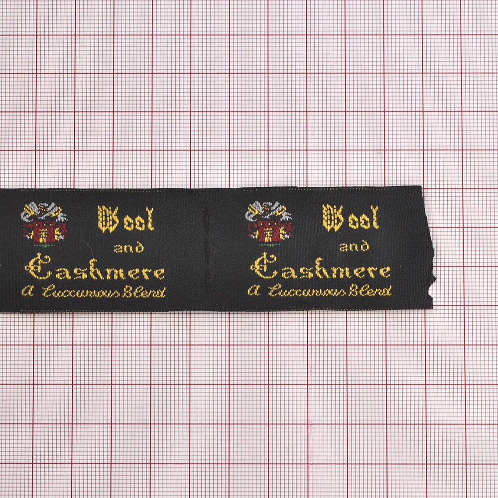 Этикетка тканевая вышитая Wool & Cashemire 3,5см коричневая. Вышивка / этикетка тканевая