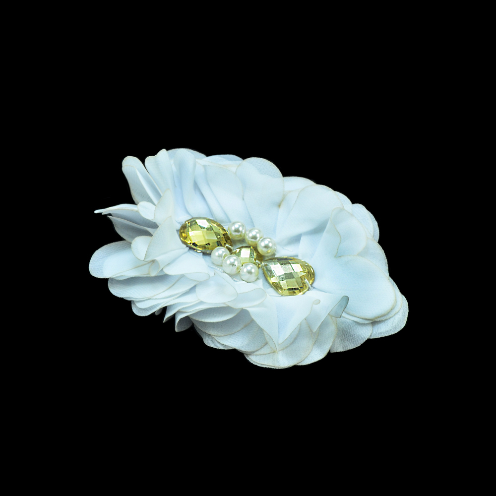 Аппликация декор № 05 Пион белый шифон, стразы капля. Аппликация Декор