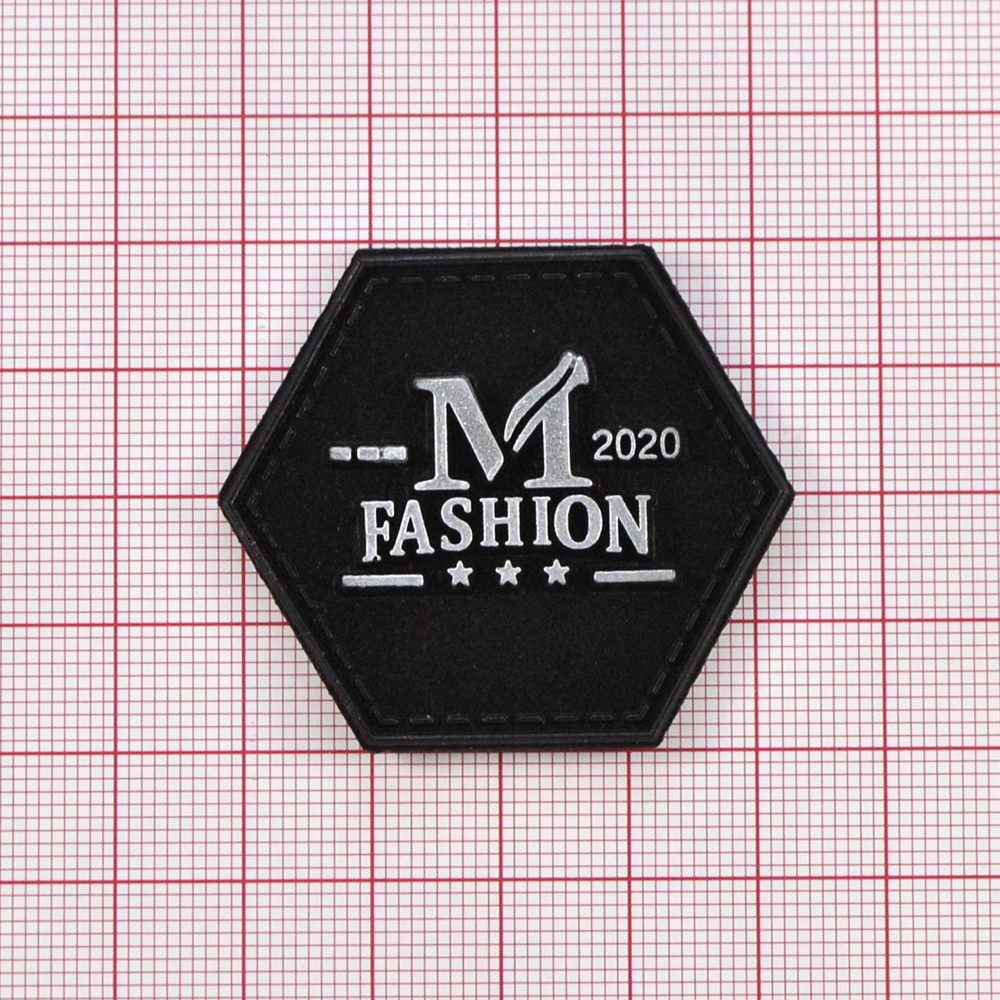 Лейба кожзам M Fashion, 4*4,5см, черный, серебро, шт. Лейба Кожзам