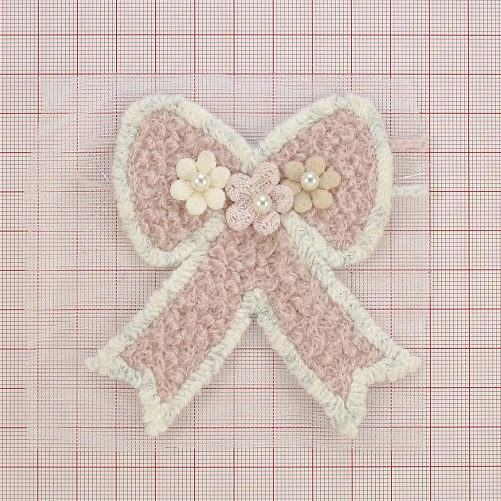 Аппликация вязаная пришивная Бант, 9*8,5см, белый, розовый, шт. Аппликации Пришивные Кружевные Вязаные