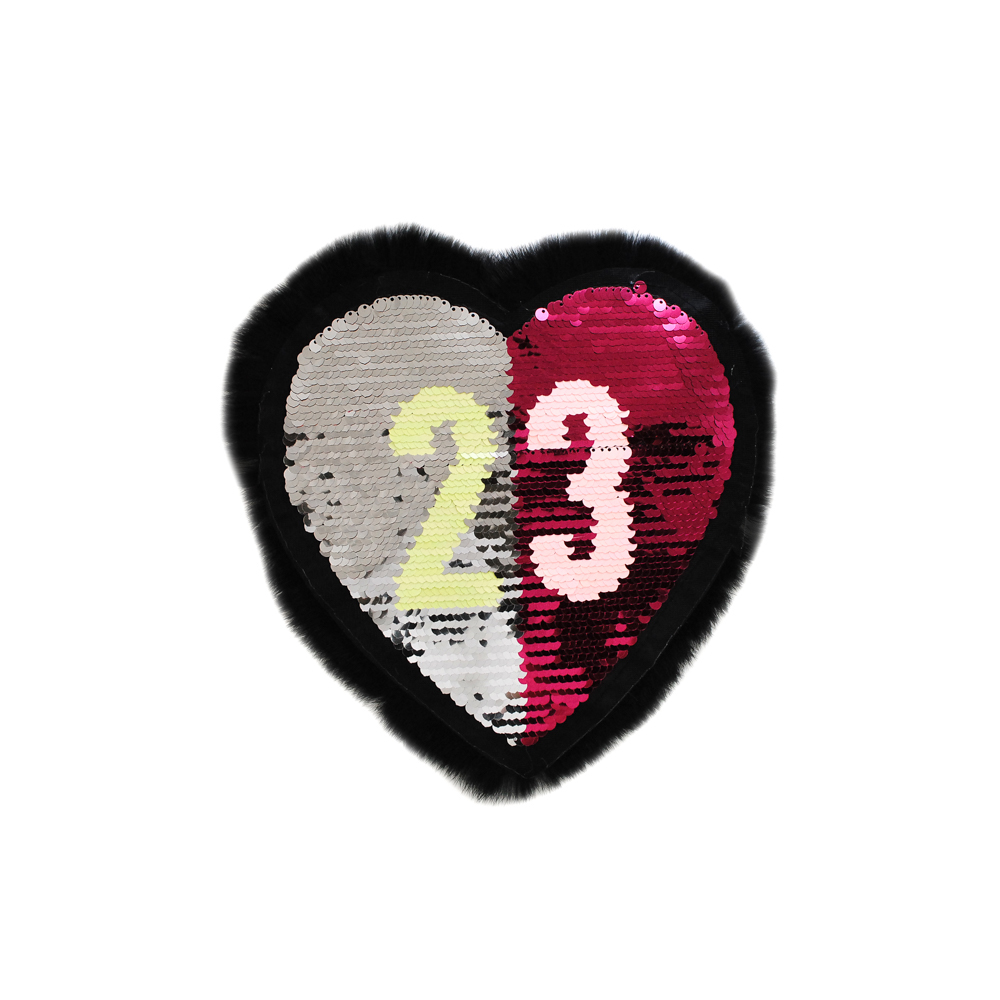 Аппликация пришивная пайетки двусторонняя Сердце 23 с мехом 24*24см серебро, красный, желтый, розовый, черный мех, шт. Аппликации Пришивные Шерсть, Кружево