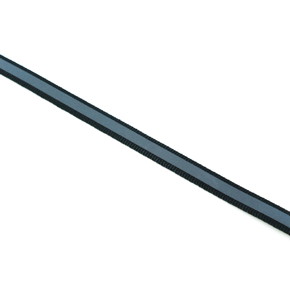 Тесьма светоотражающая на ткани 1см, черный, 50ярд. Тесьма