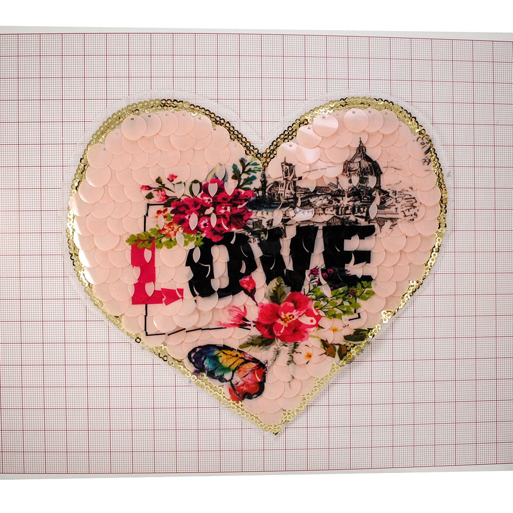 Аппликация пришивная пайетки Сердце LOVE 17*16см розовый, красный, зеленый, черный, шт. Аппликации Пришивные Пайетки