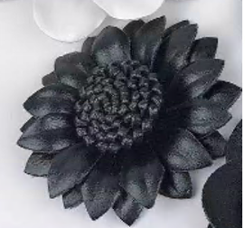 Шеврон кожзам пришивной Подсолнух, 6,5*6,5см, черный, шт. Нашивка Кожзам