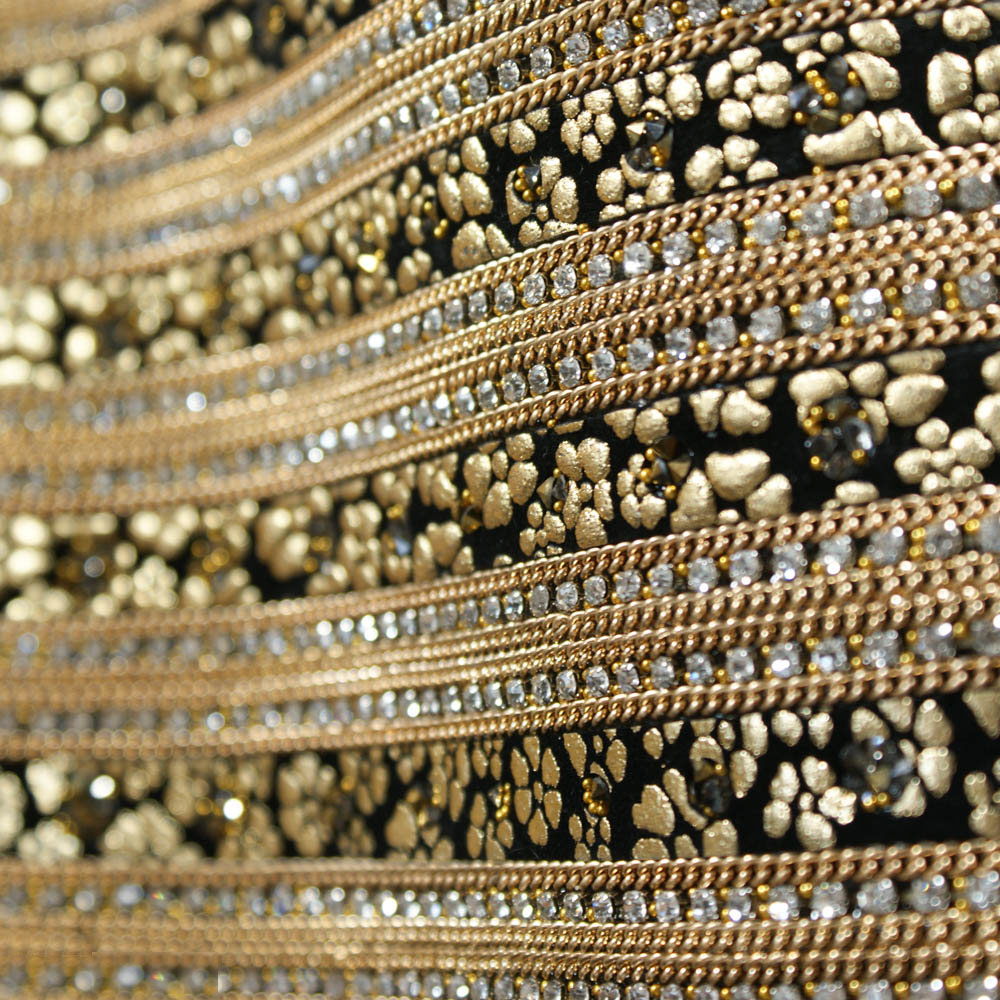 Стразы полотно клеев. №37 Ракушняк золото GOLD, черная основа, белые  камни, топаз, 24*50см, 1лист. Полотна из страз
