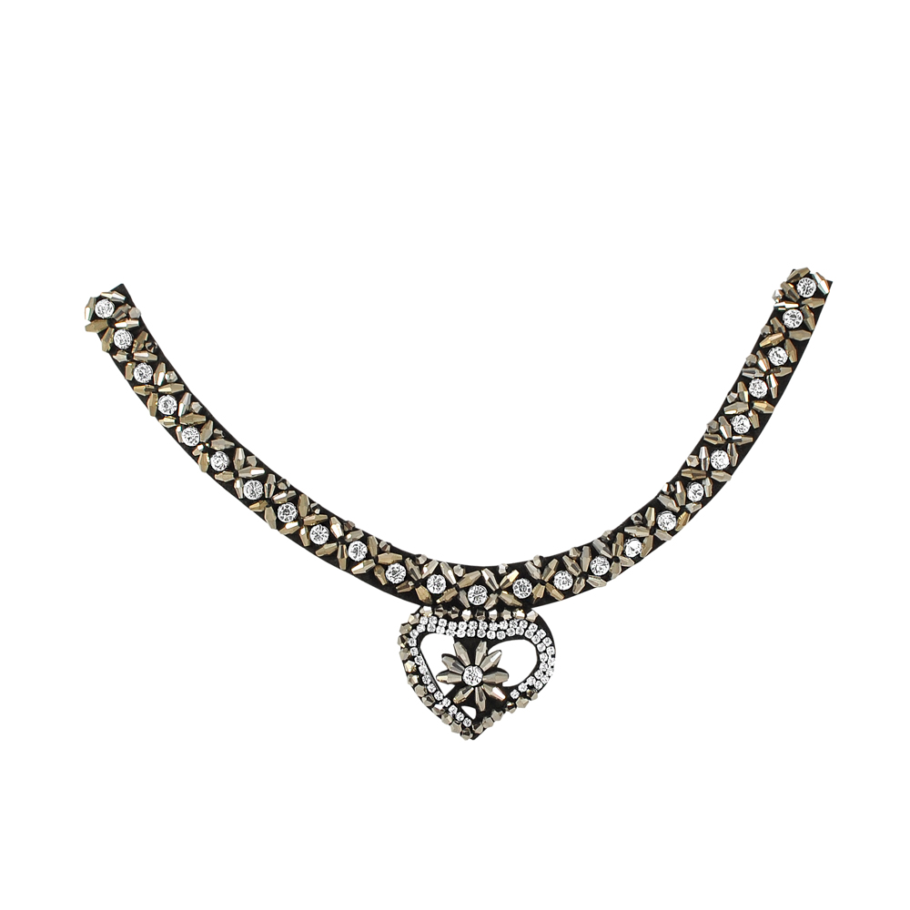 Воротник Сердечко черный войлок, бисер металлик, белые камни, шт. Воротники