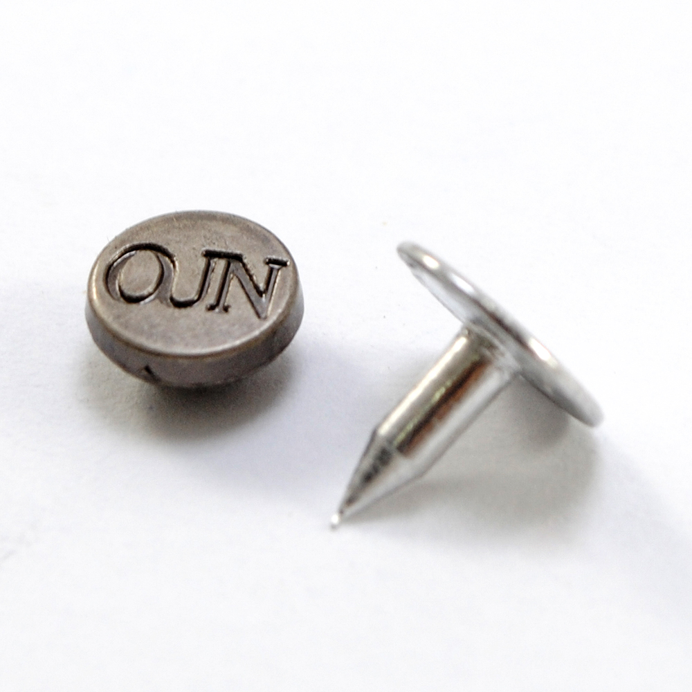 Хольнитен OUN 7 мм, лого вдавлен, Old Silver, шт. Хольнитен обувной