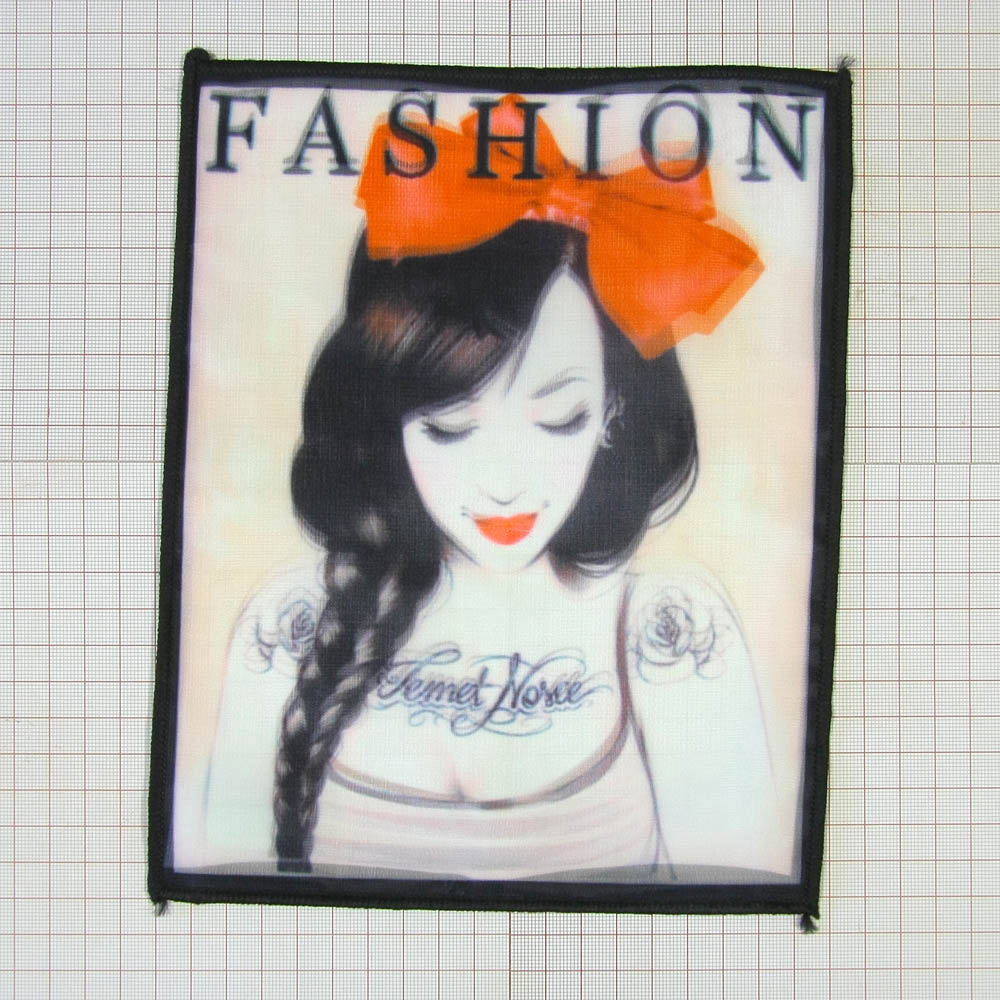 Аппликация пришивная Fashion Красный бант 19*23,5см бежевый, красный, черный, шт. Аппликации Пришивные Постер