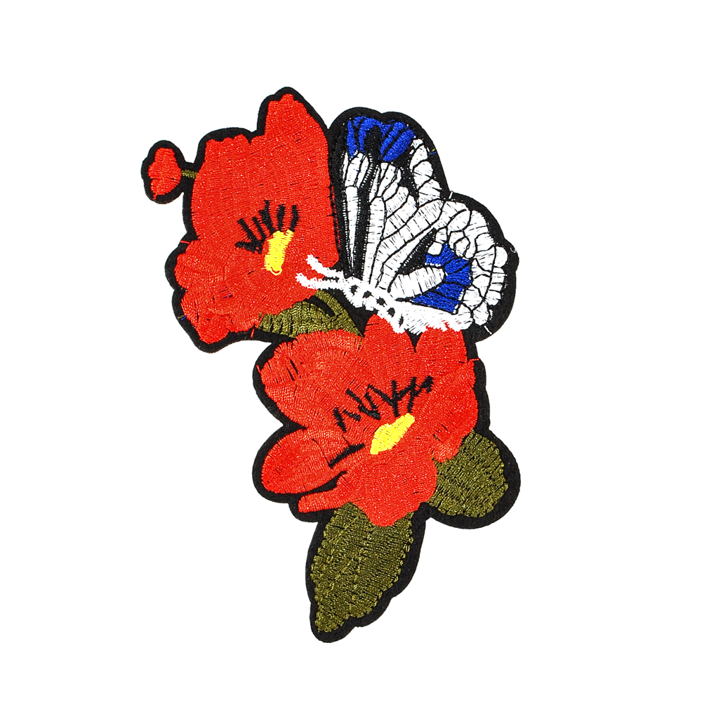 Аппликация клеевая вышитая Роза Робуста 15*10см красный цветок, желтая серцевинка и сине-белая бабочка, шт. Аппликации клеевые Вышивка