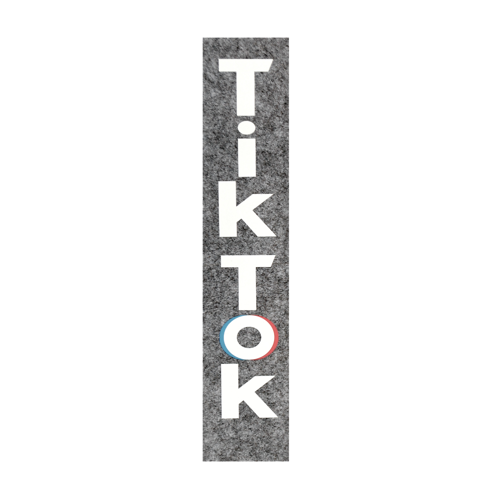 Термоаппликация №8-7 TikTok вертик («О» с обводкой) 5*30см, белый, шт. Термоаппликации Накатанный рисунок