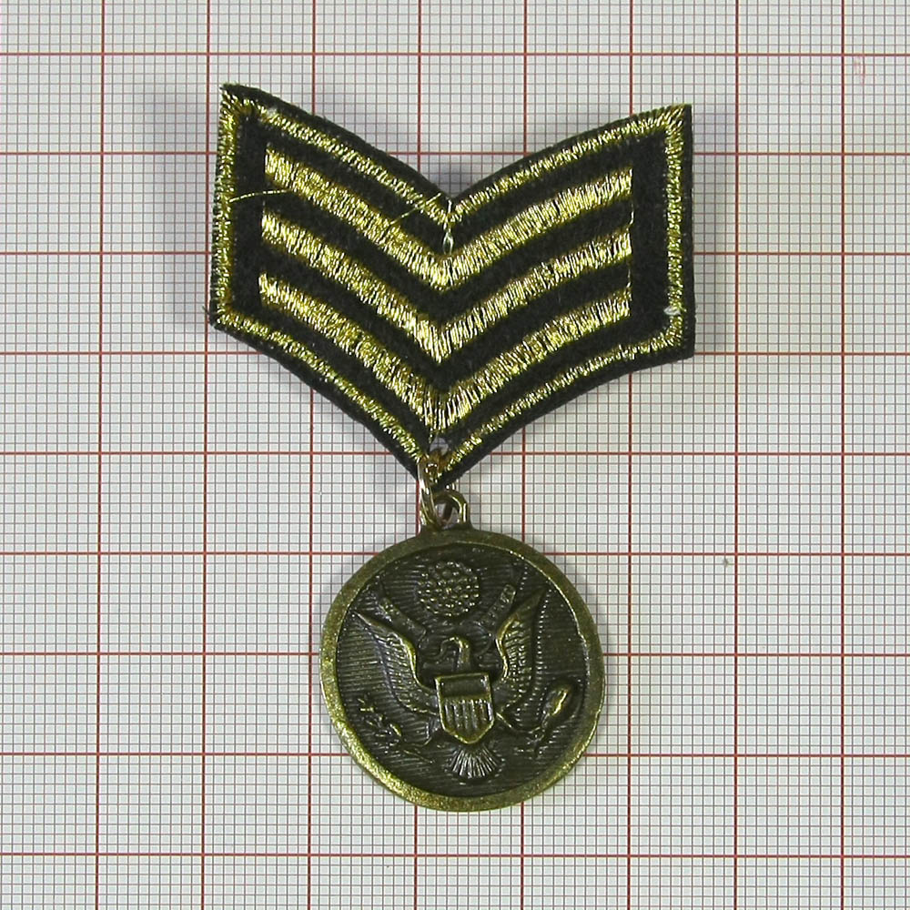 Брошь № 38 Медаль-орел золотой люрекс, подвеска ANT, шт. Броши