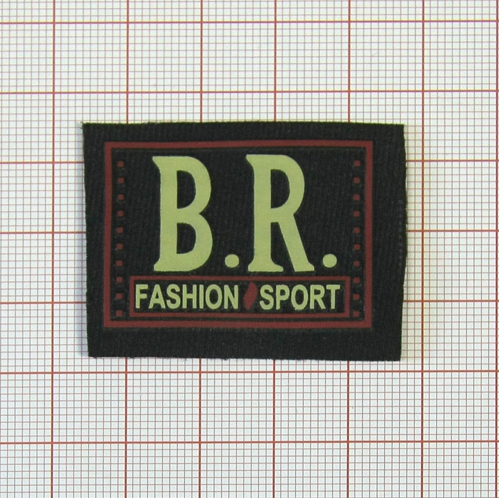 Нашивка тканевая накатанная B.R.  3*4см черный фон, красная рамка, светло-зеленый текст, шт. Нашивка Вышивка