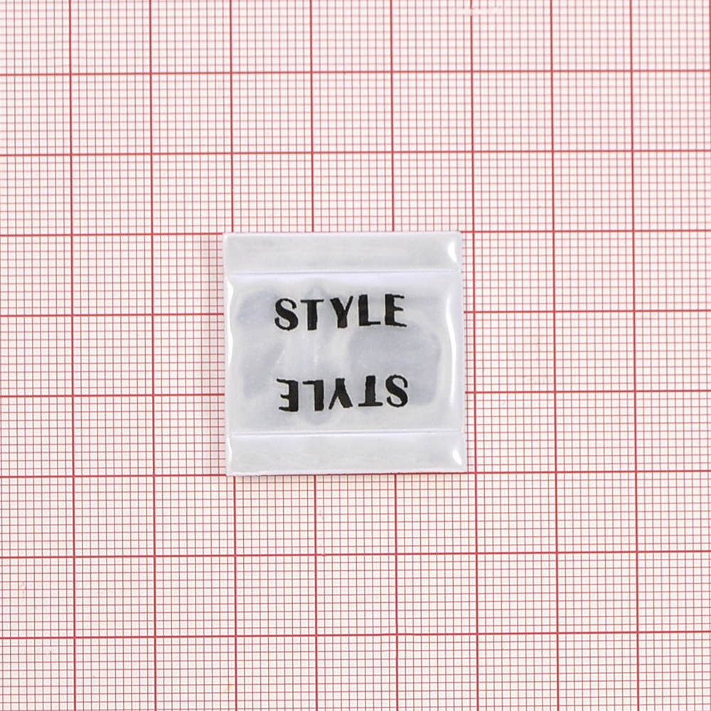 Лейба светоотражающая STYLE, 3*3см, черный, серебро, шт. Лейба Клеенка