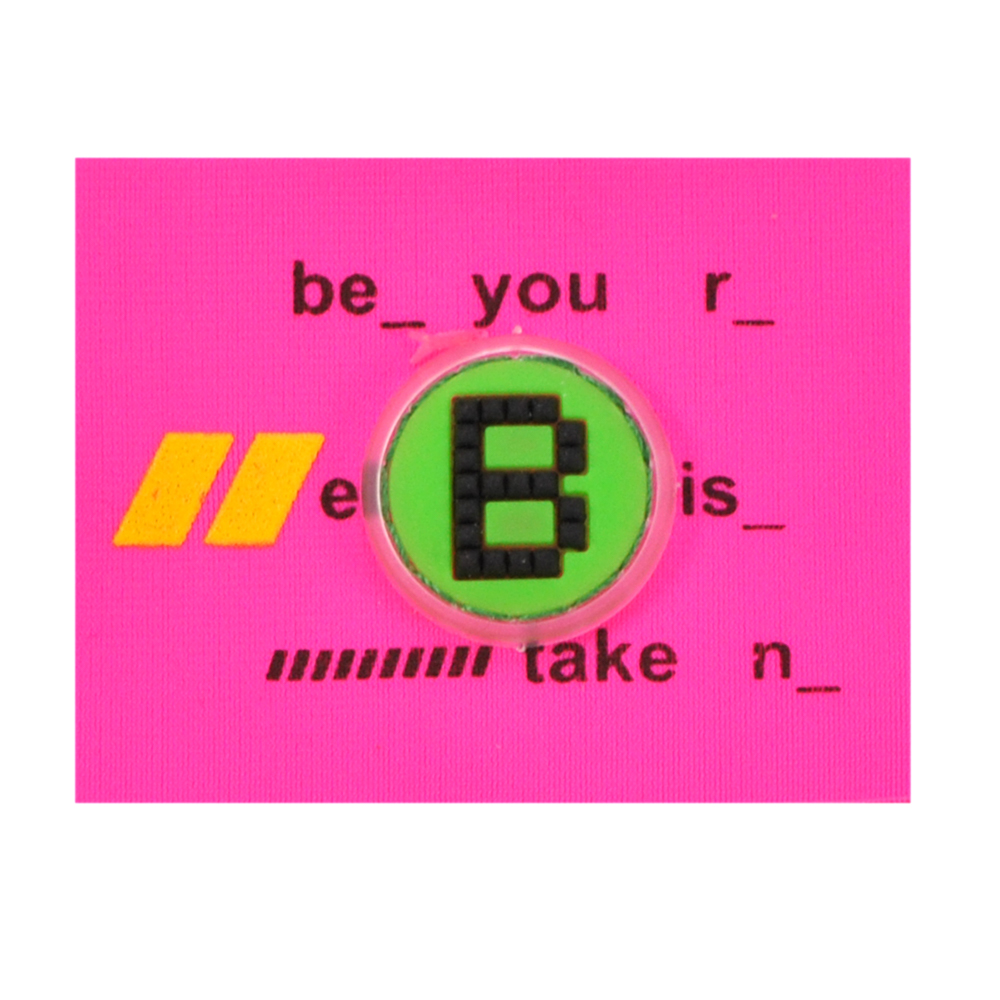 Лейба ткань и резина "B", 4,5*5,5см, черный, желтый, розовый, салатовый, шт. Лейба Ткань