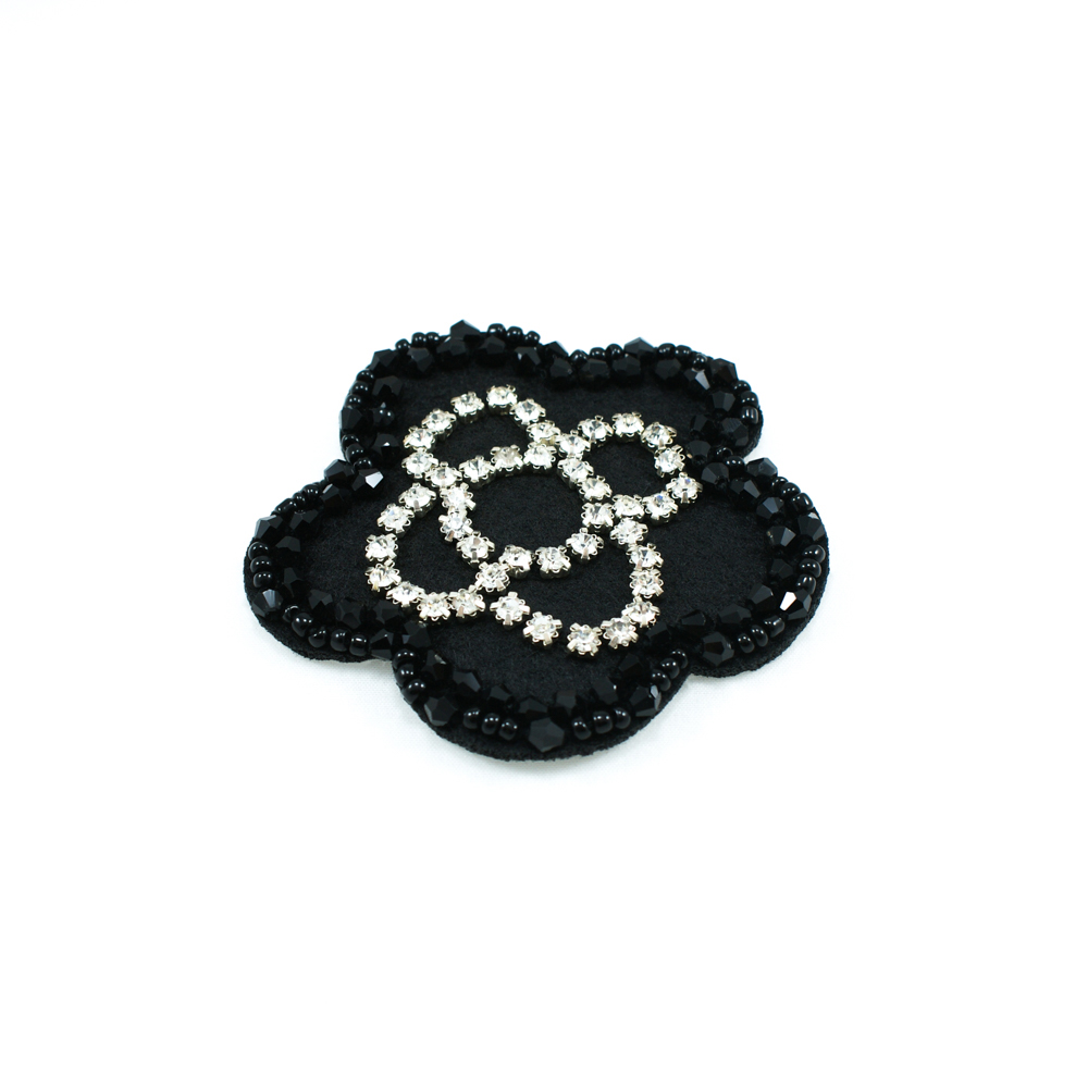 Аппликация декор Ромашка черная, камни в металле. Аппликация Декор