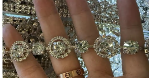 Тесьма стразы с карабином, 1,4*38см, никель, белые камни, шт. Тесьма из страз