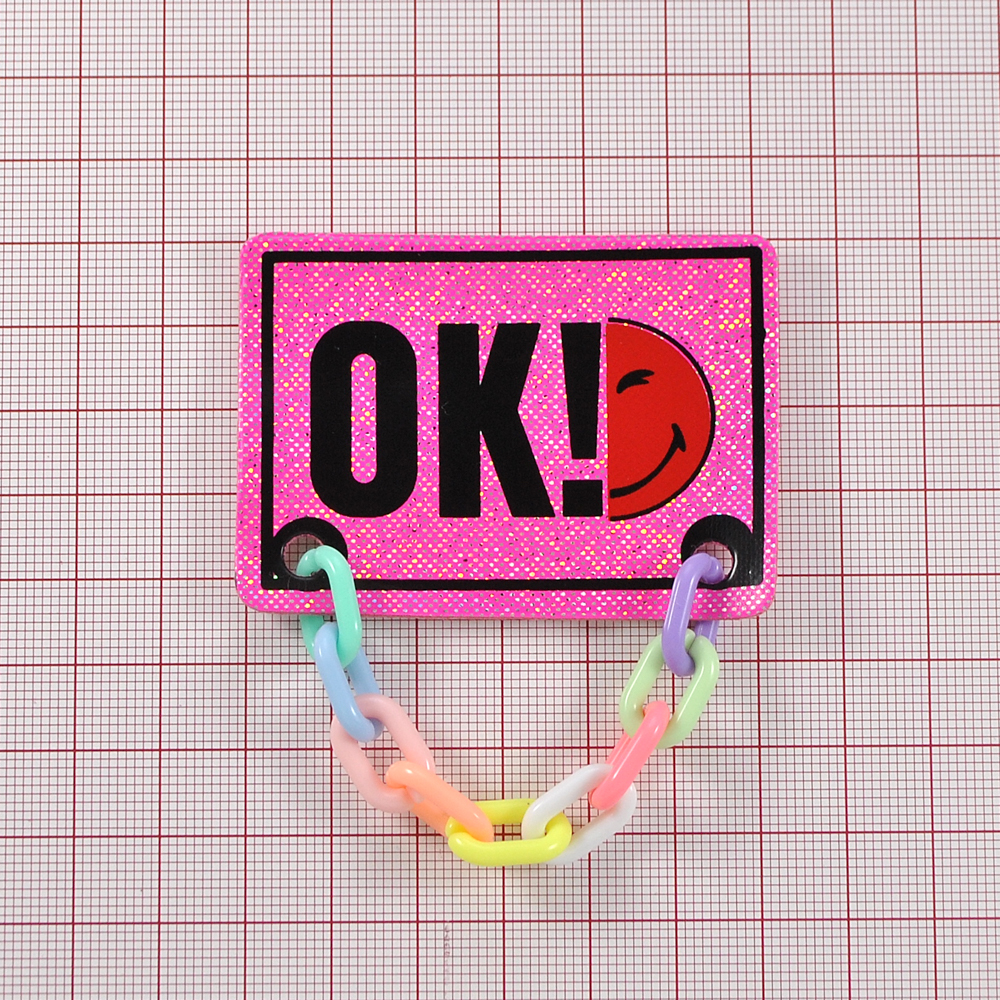 Лейба клеенка с радужной цепочкой ОК! 4,5*6,3см, розовый, красный, черный, шт. Лейба Клеенка