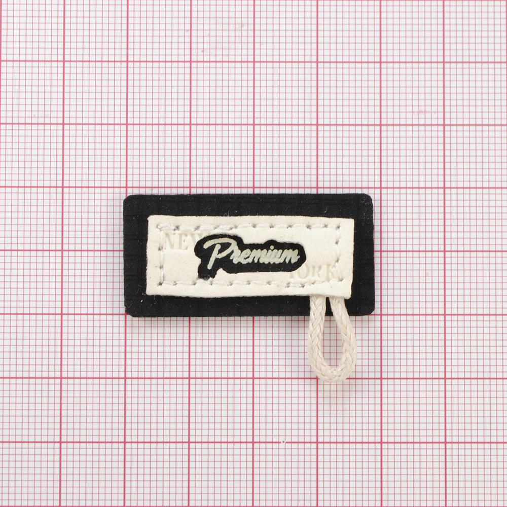 Лейба п/у Premium (с петелькой), 4*3см, бежевый, черный, шт. Лейба Кожзам