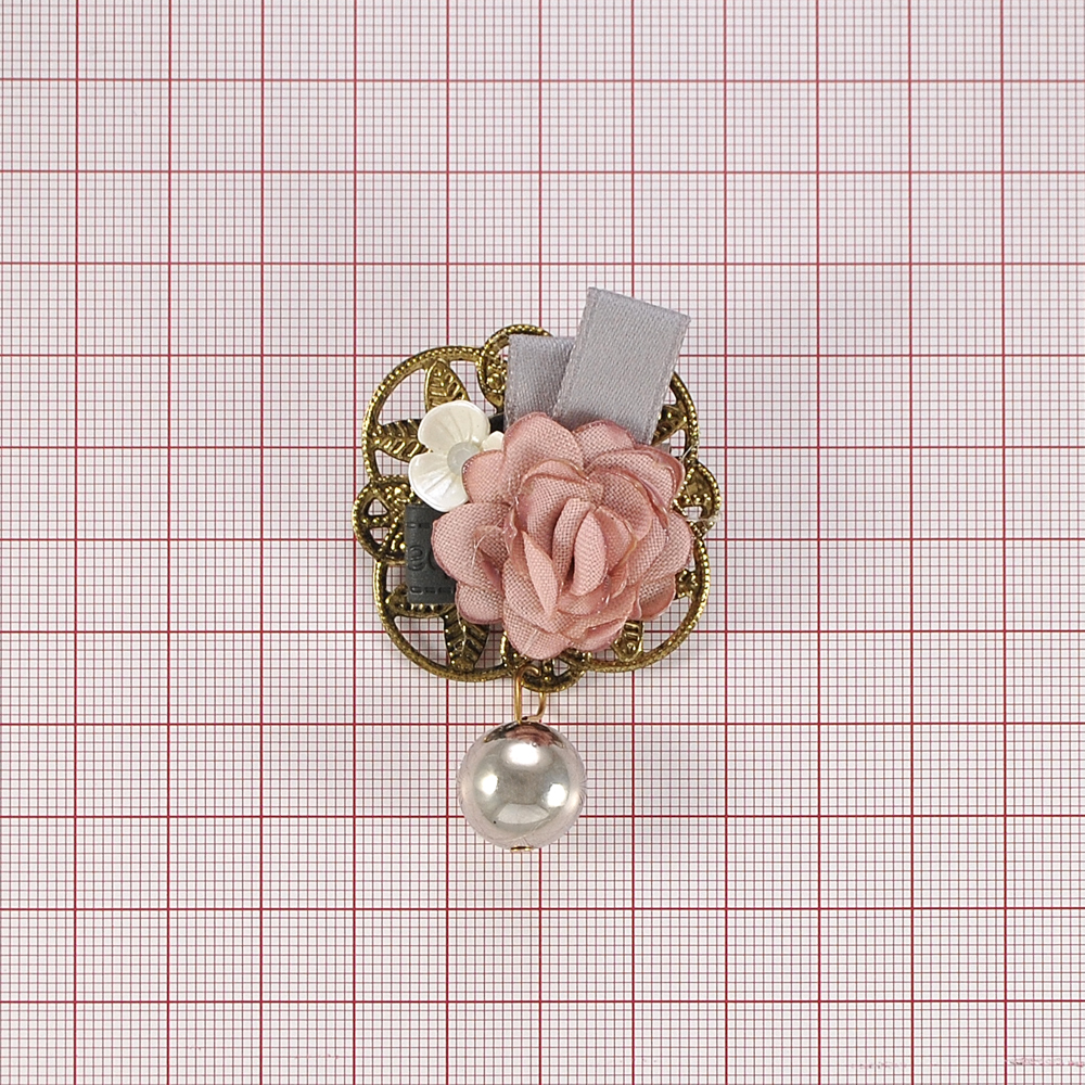 Брошь Розочка Жемчуг ANTIK, темно-серый жемчуг, розовые, серые, белые украшения, шт . Броши