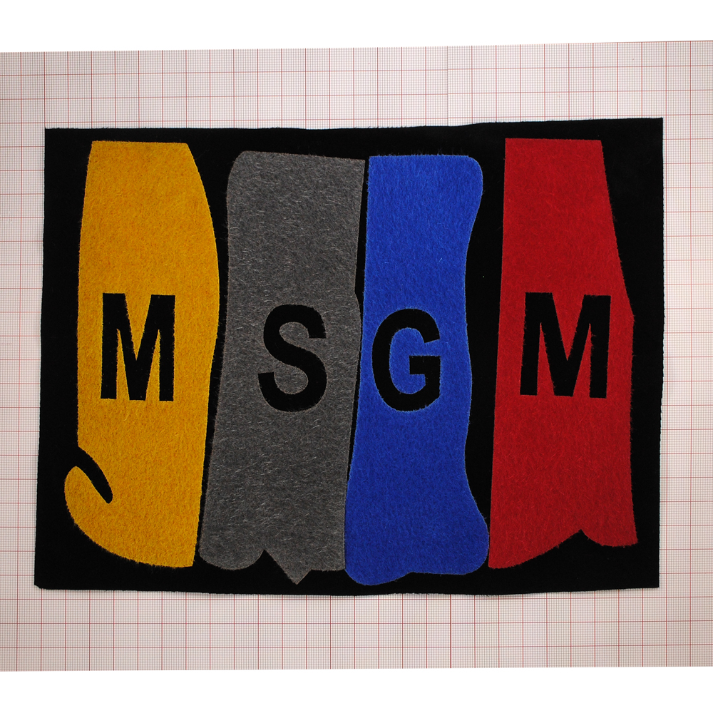 Нашивка махровая MSGM 25,5*19см, черный, желтый, серый, синий, красный, шт. Нашивка Махровая