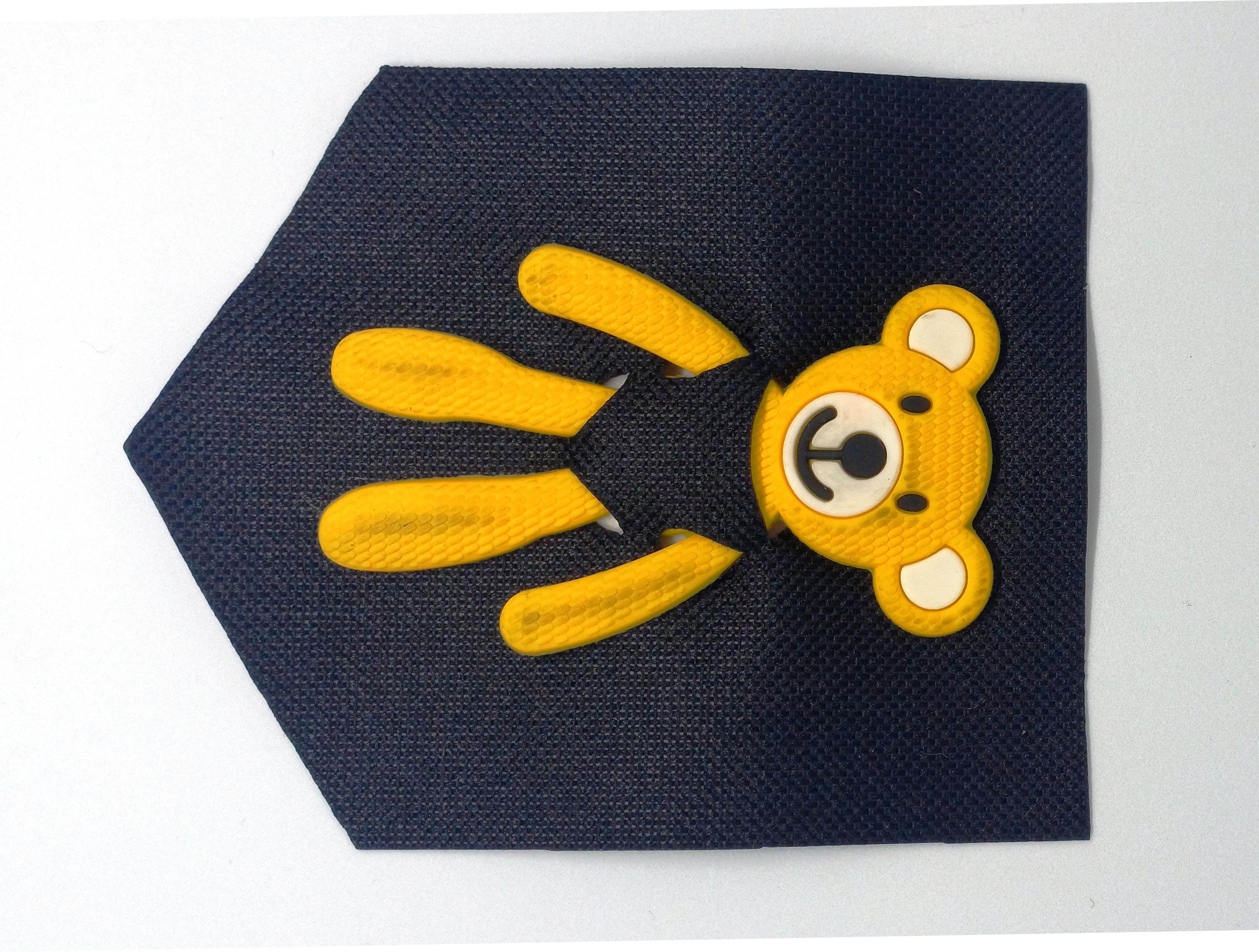 Лейба ткань и резина Мишка в кармане, 8,8*10,5см, черный, желтый, шт. Лейба Ткань