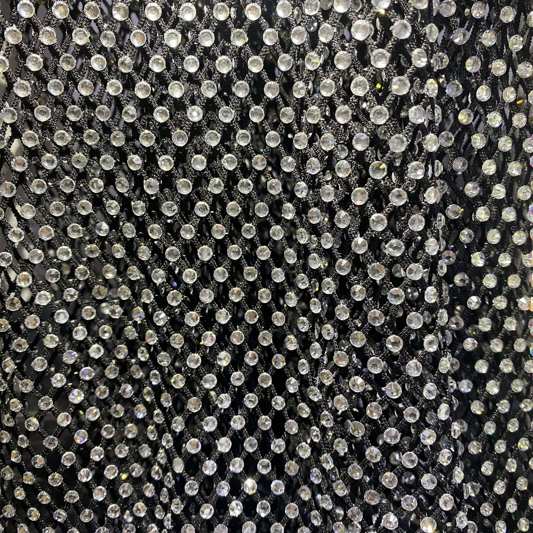 Сеть со стразами SS12, 50*100см черная+АА (белый), шт. Сеть со стразами