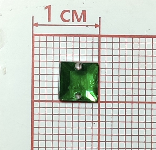 Стразы стеклянные пришивные №6 квадрат зеленый (6*6мм), 1тыс.шт. Стразы пришивные
