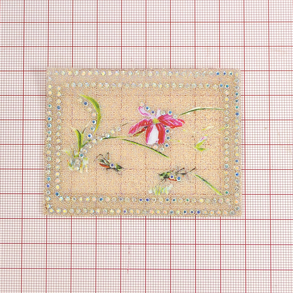 Аппликация клеевая стразы, стеклянная крошка Кузнечики и цветок 6*8см прозрачный бисер, хамелеон камни, шт. Аппликации клеевые Стразы комб.