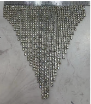 Декор из страз Водопад, белые камни, шт. Тесьма из страз