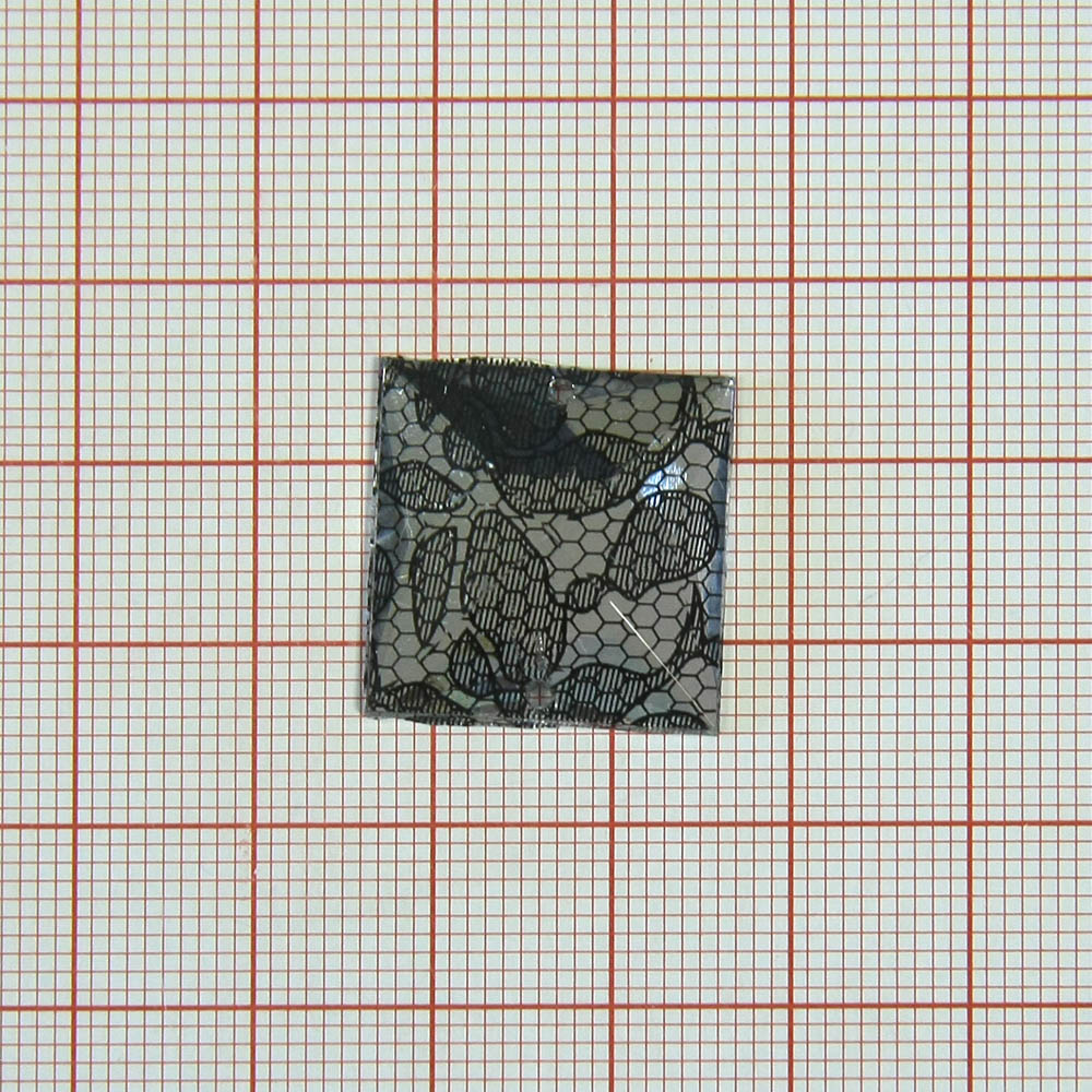 Стразы Т приш. квадрат 20*20мм кружево белый №2 /1т.шт./ . Стразы пришивные