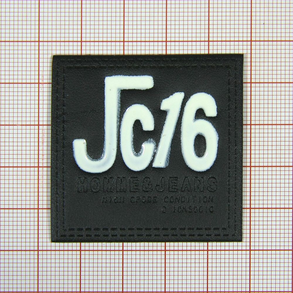 Лейба п/у Jc16 черная, кремовая эмаль 45*45мм, шт. Лейба Кожзам