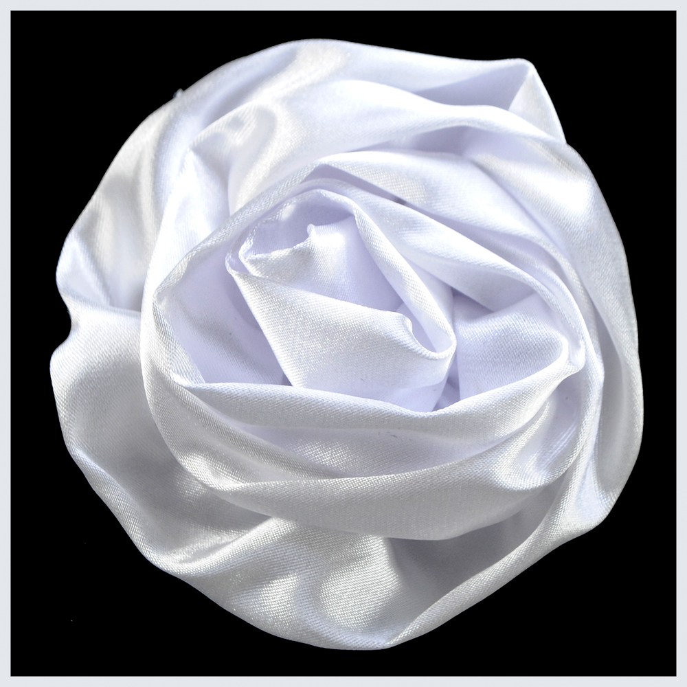 Брошь декор Роза атласная 8см, белый, шт. Броши