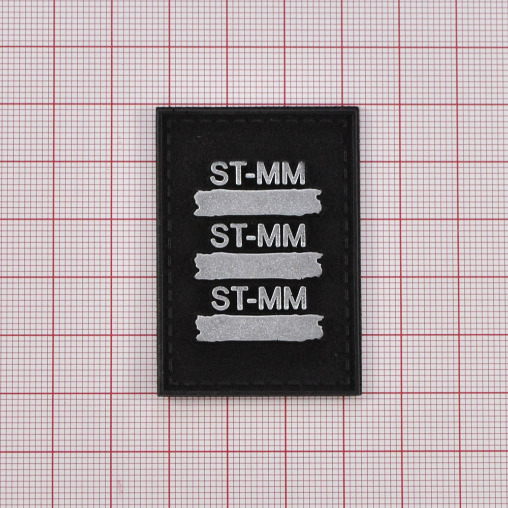 Лейба кожзам ST-MM, 3,5*5см, черный фон, серебро, шт. Лейба Кожзам