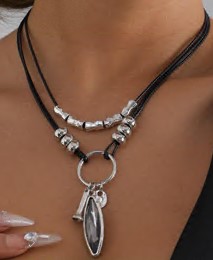 Украшение на шею Колье, 45см, серебро, черный шнур, камни, шт. Украшения