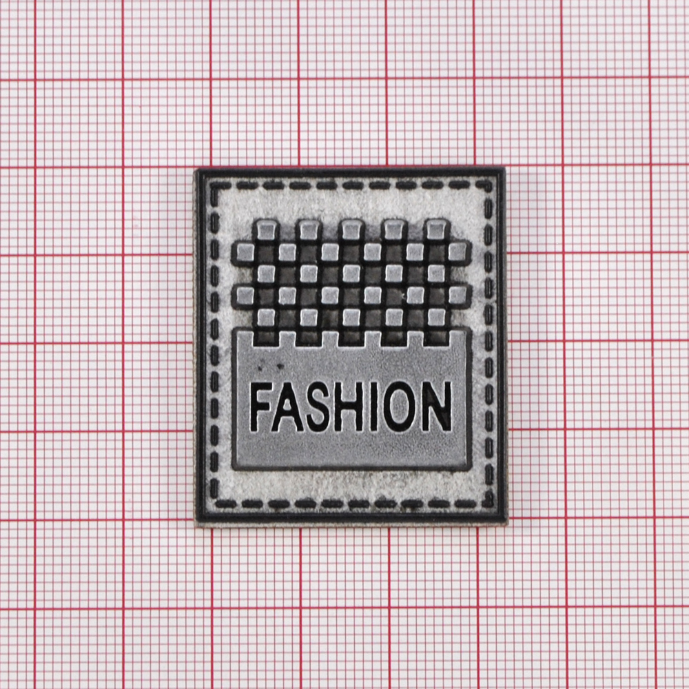Лейба кожзам FASHION, 3,5*4см, черный, серебро, серый фон, шт. Лейба Кожзам