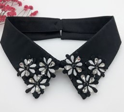Воротник с цветами из белых камней, черный, шт. Воротники