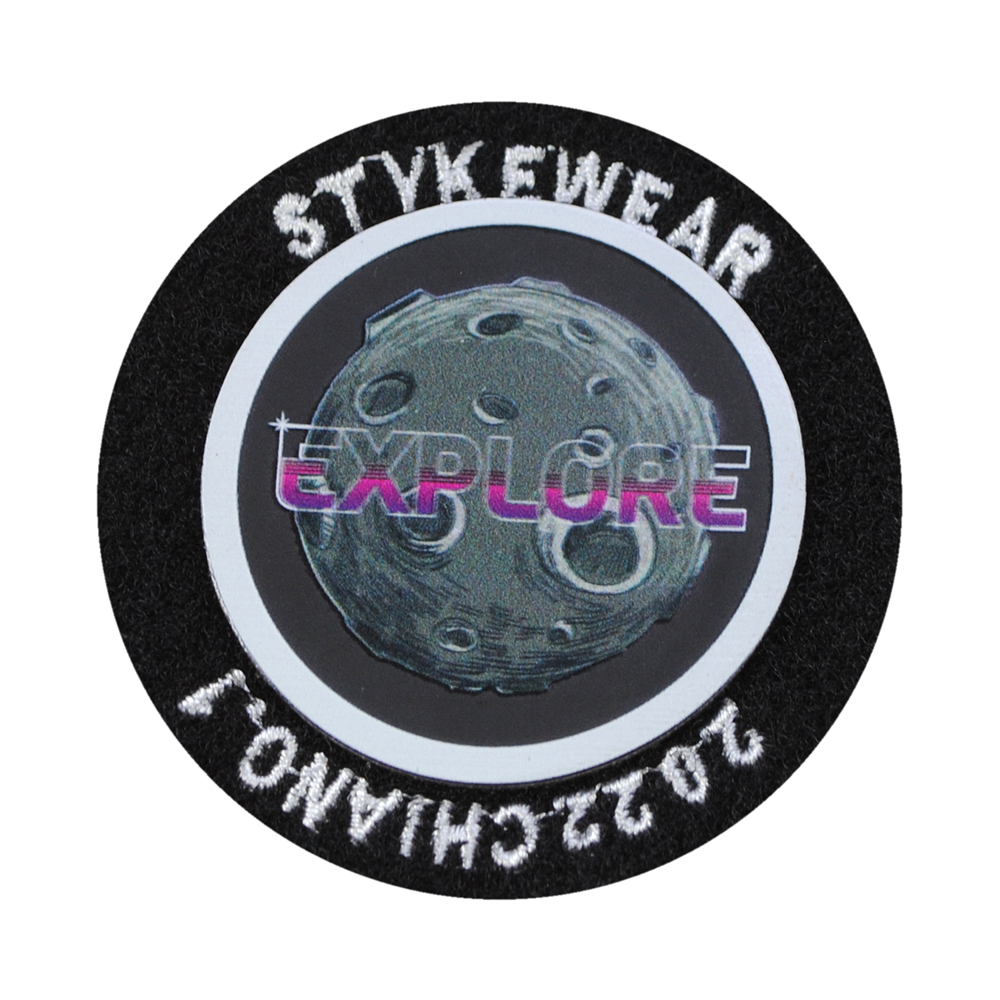 Нашивка тканевая с липучкой Explore 7см черная, бел. лого, шт. Нашивка Липучка