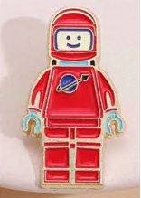 Брошь металл Лего космонавт, красный, синий, голубой. шт . Броши