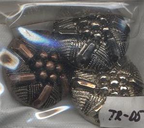 Пуговица TR-05-44 medn 26мм. Пуговица металлизированная