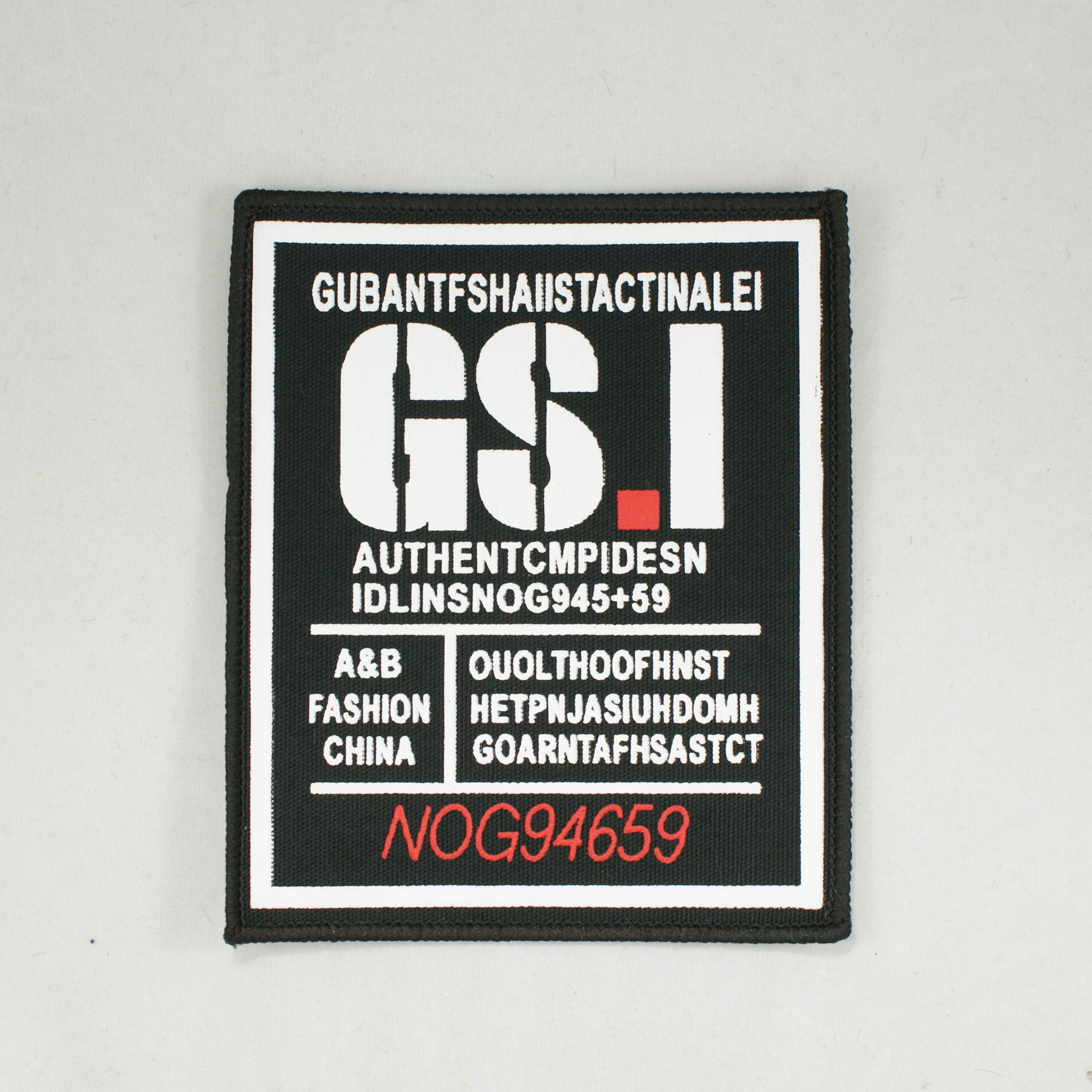 Нашивка тканевая GS,I NOG94659 12*10см, черный фон, белая рамка, белые и красные буквы, шт. Нашивка Ткань, Войлок