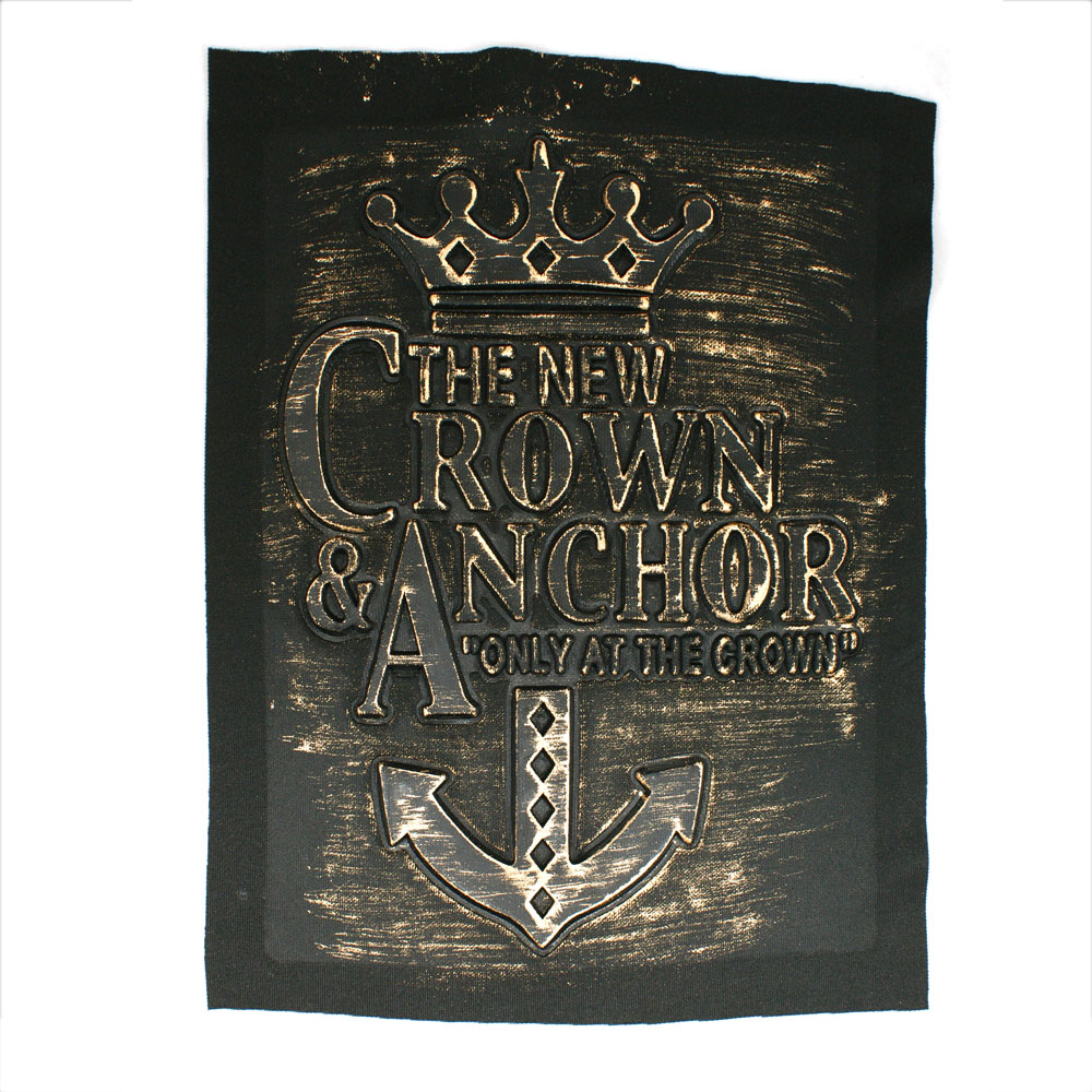 Аппликация пришивная конгрев Crown & Anchor Корона-Якорь 26,5*20см черная, antique brush, шт. Аппликации Пришивные Рельефные