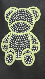 Аппликация композит Мишка, 5,3*7,4см, флуоресцент DTF, стразы SS6 серебро 62581, шт. Аппликация композит