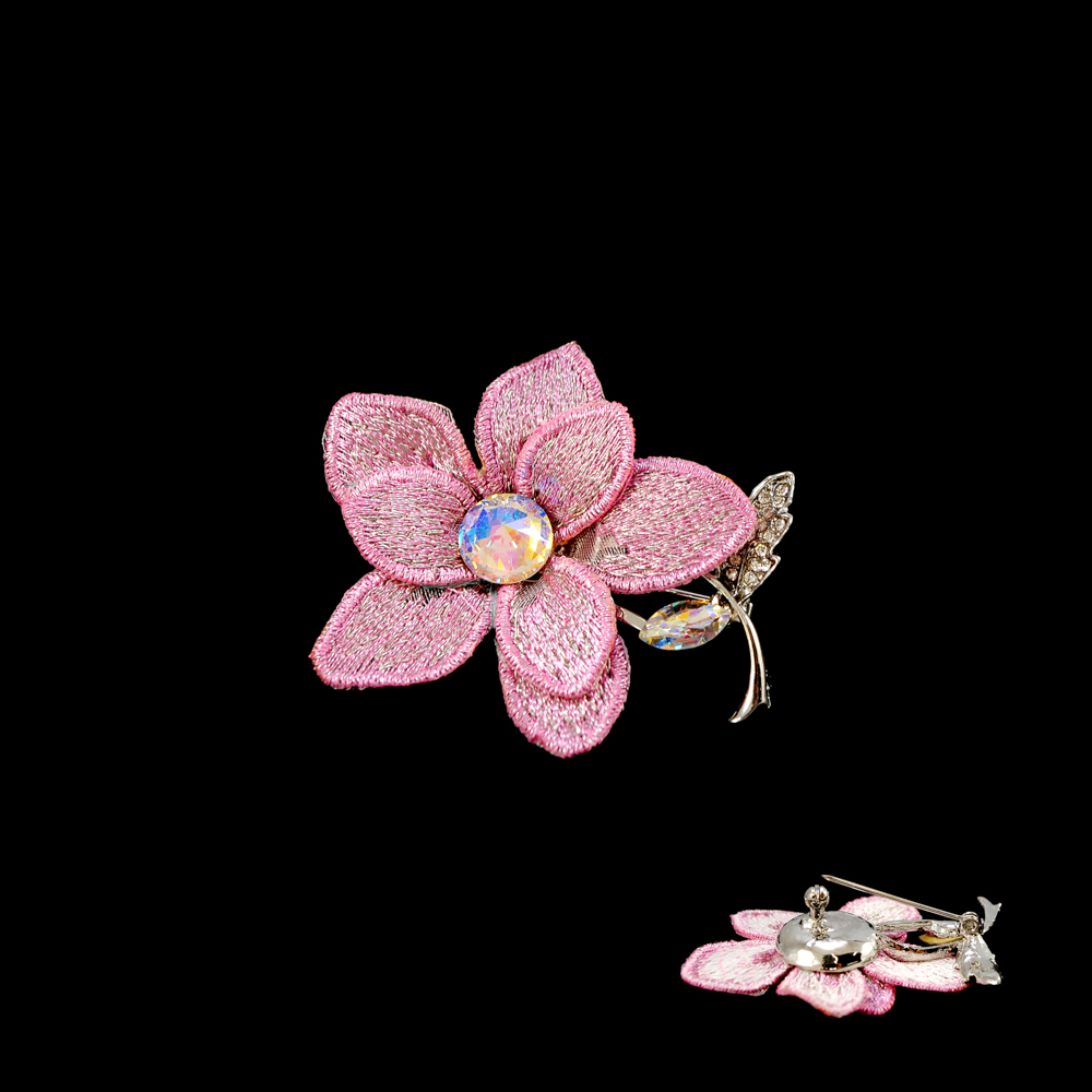 Брошь Цветок, никель, розовые и белые камни, шт. Броши
