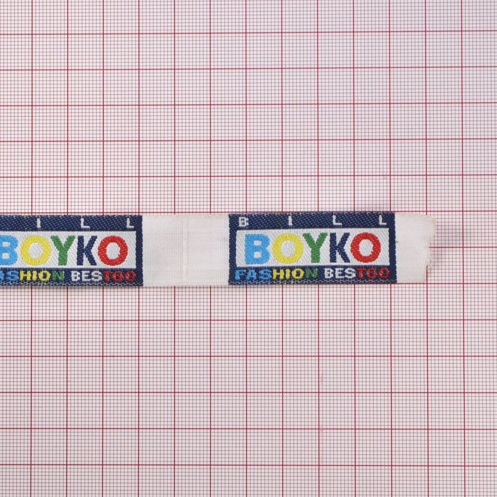Этикетка тканевая вышитая Boyko 1,9см // . Вышивка / этикетка тканевая
