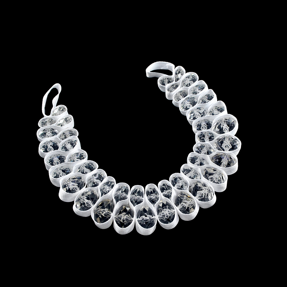 Воротник BS-007 белый 19*11см прозрачные камни в ленте, Петли, шт. Воротники